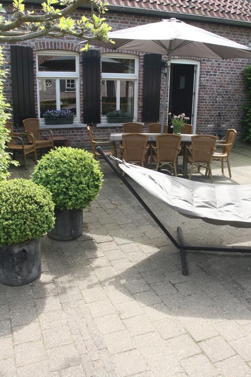 Erfgoedlogies D'Ouffenhoff Hotel Baarlo  Kamer foto