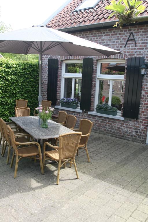 Erfgoedlogies D'Ouffenhoff Hotel Baarlo  Kamer foto