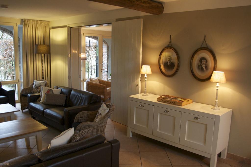 Erfgoedlogies D'Ouffenhoff Hotel Baarlo  Kamer foto
