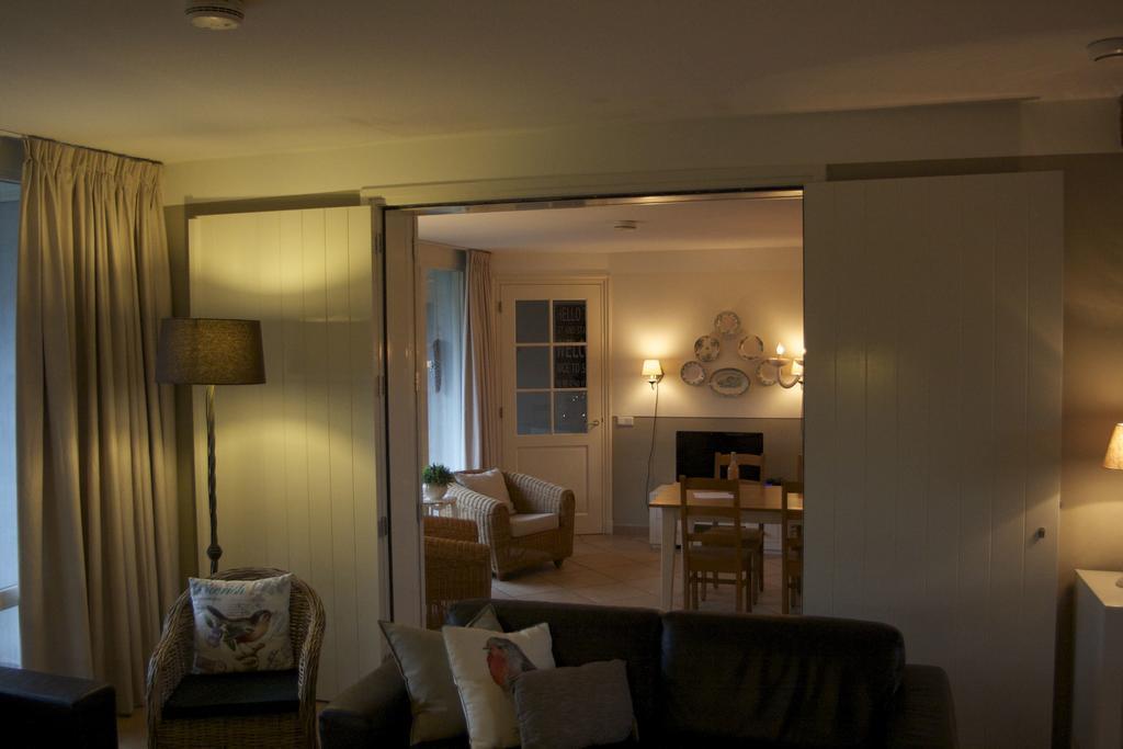 Erfgoedlogies D'Ouffenhoff Hotel Baarlo  Kamer foto
