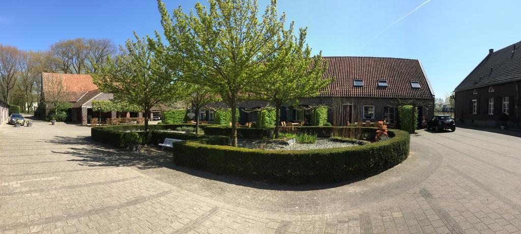 Erfgoedlogies D'Ouffenhoff Hotel Baarlo  Kamer foto